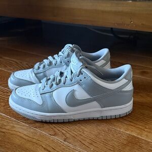 Nike Court Borough - Great Condition!